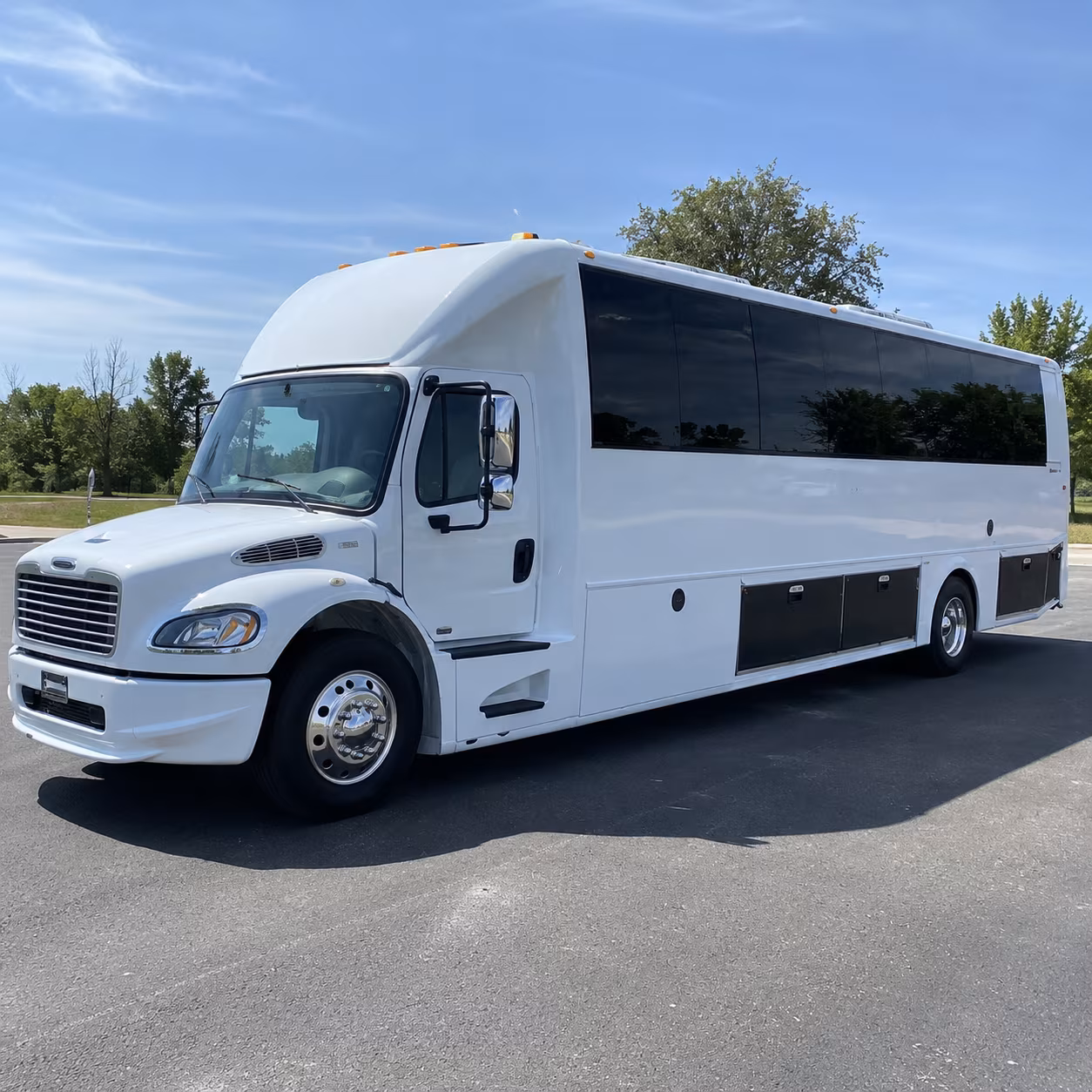 east brunswick 40 passenger party bus