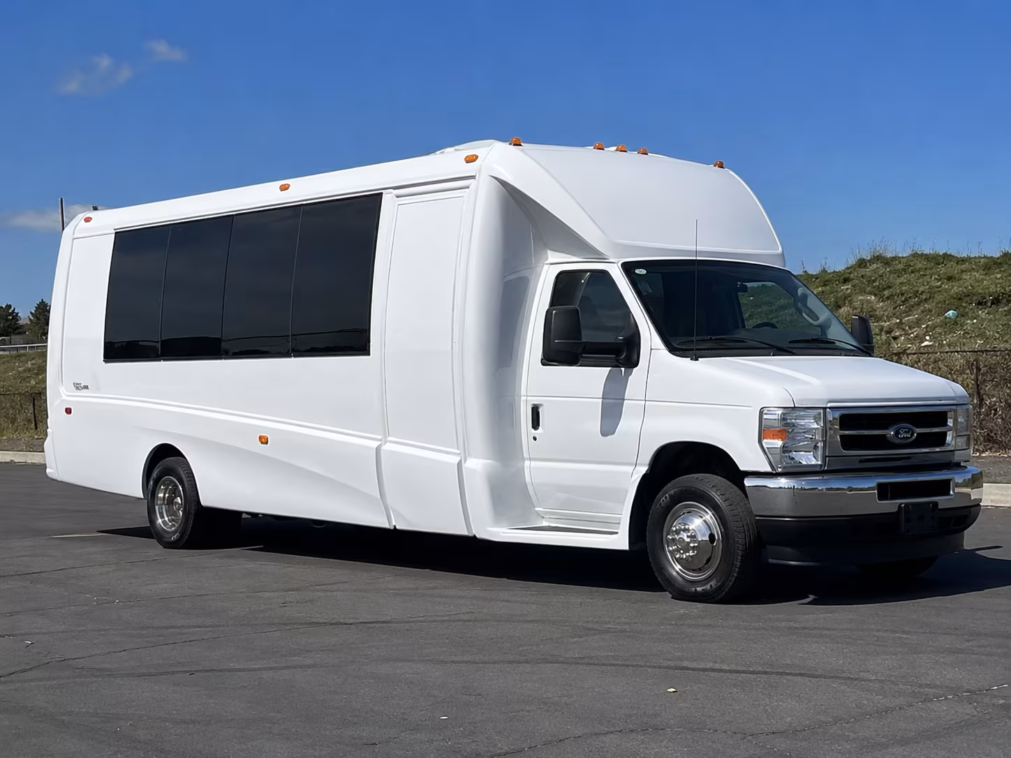 east brunswick night out party bus rental