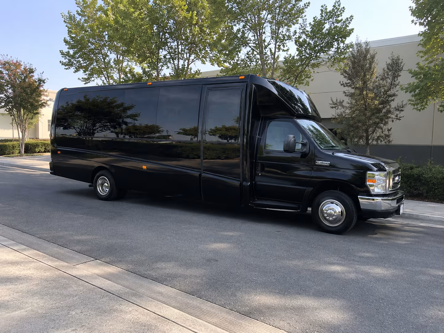 east brunswick party bus booking step 1