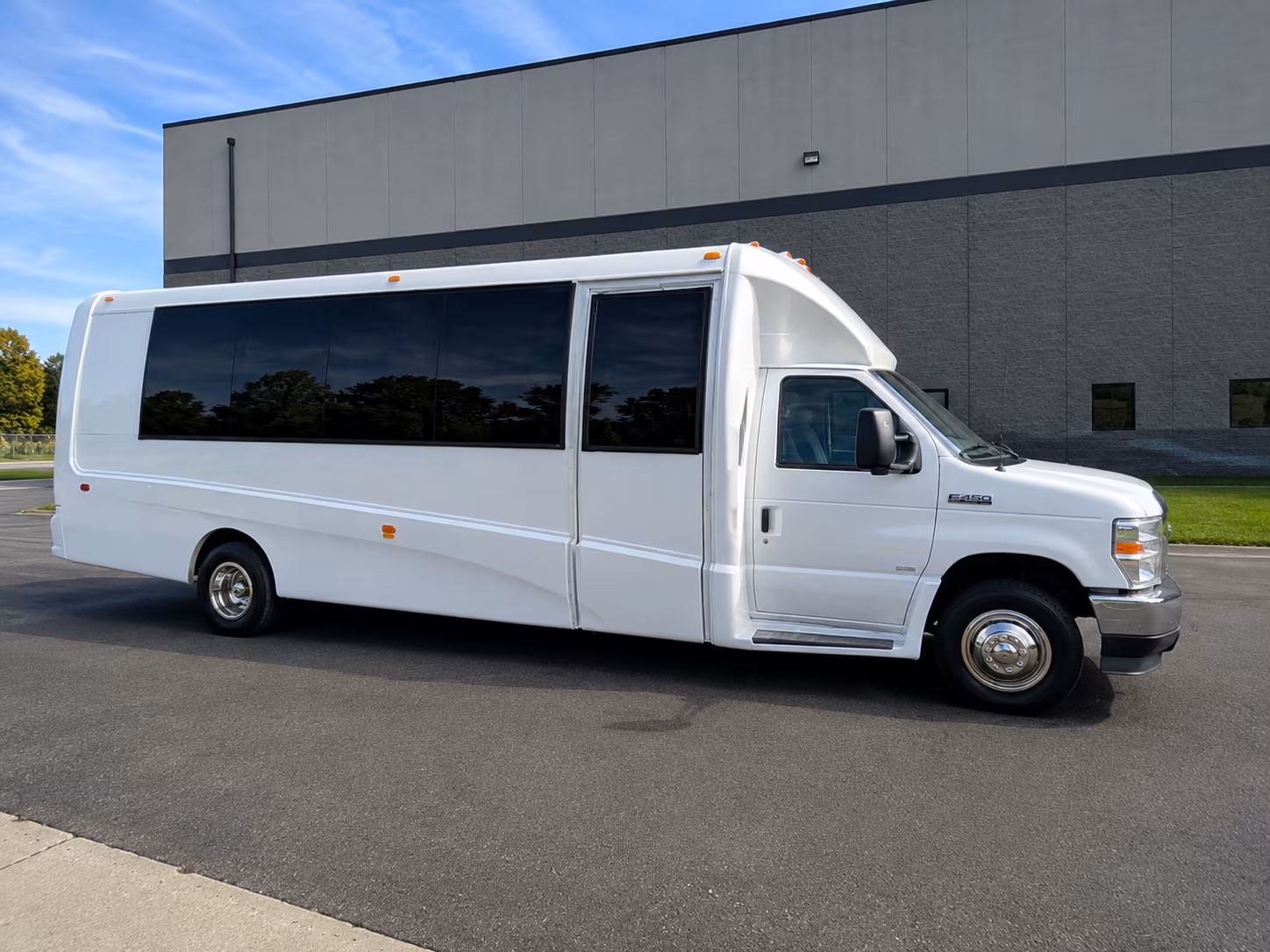 eastbrunswickcharterbuscompany com is the go to for devils and prudential center trips from east brunswick