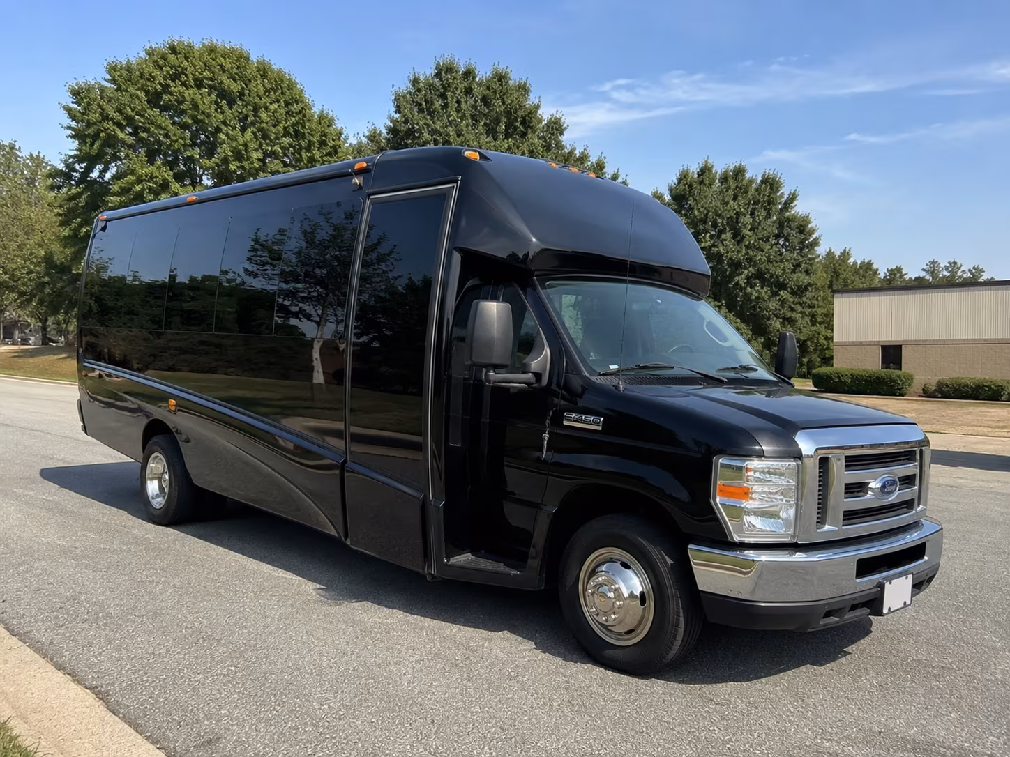 easy transportation to liberty science center grounds for sculpture and beyond