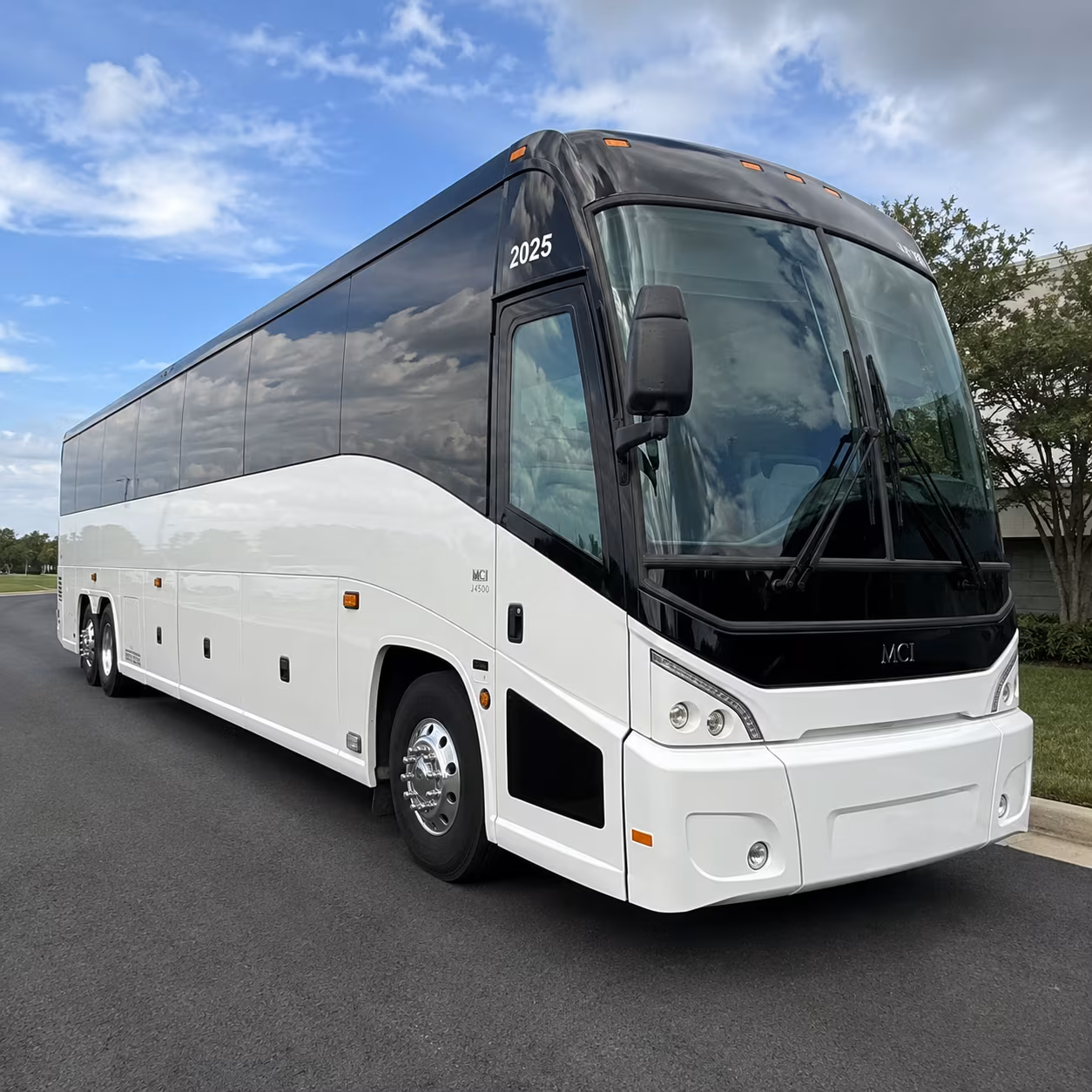 lakewood book a private charter bus for lakewood event transportation