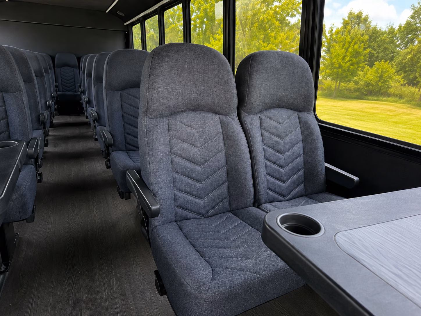 lakewood comfortable charter buses for government military personnel