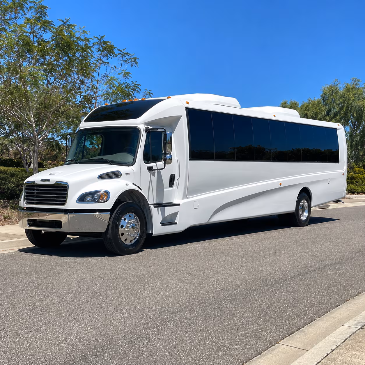 new brunswick corporate shuttle bus rentals