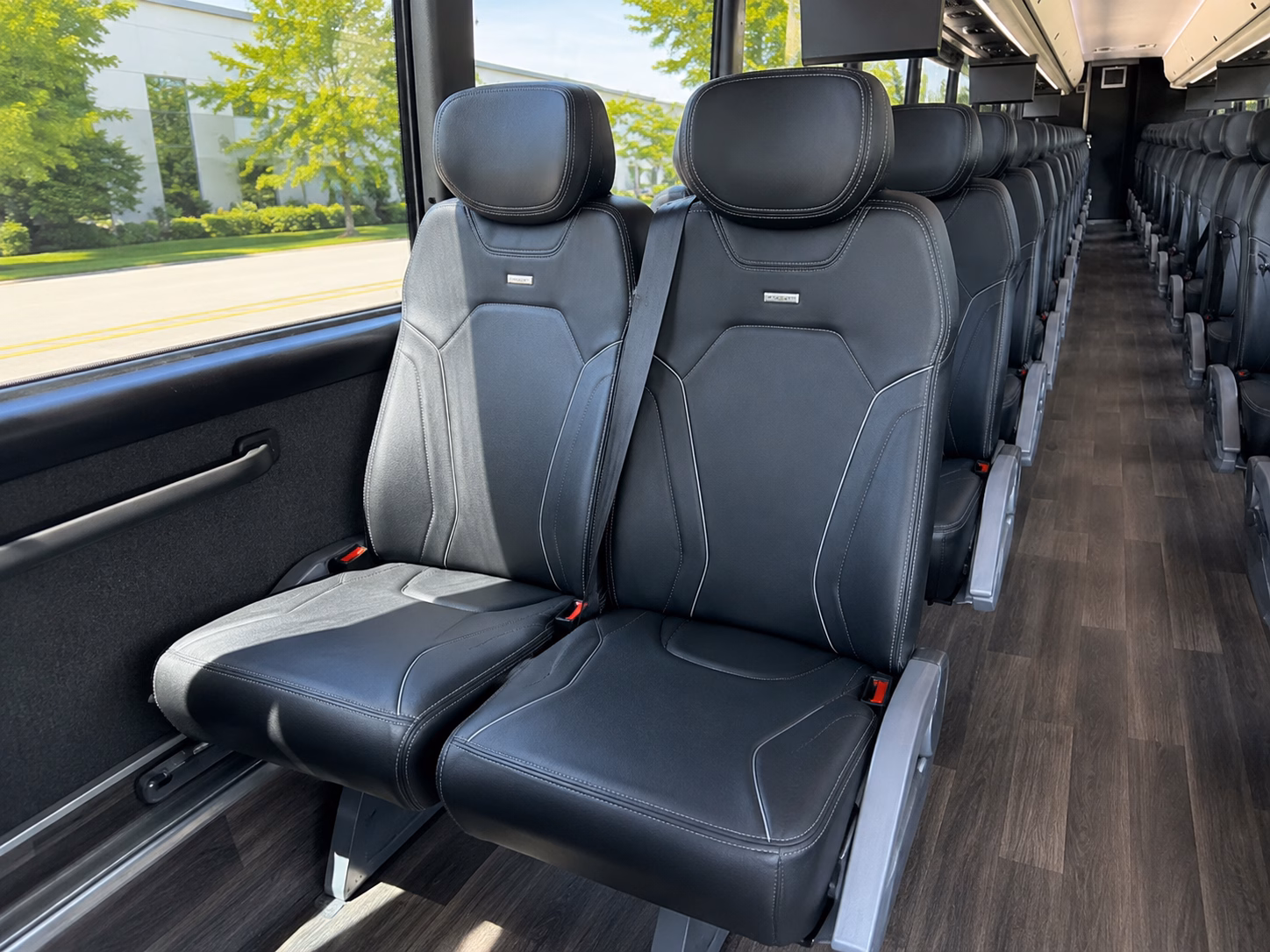 perth amboy make your long distance trip easier with a perth amboy charter bus