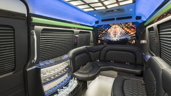 east brunswick sprinter limo rental rental