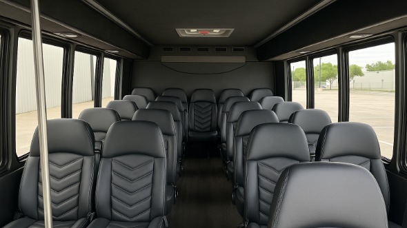 new brunswick 28 passenger minibus